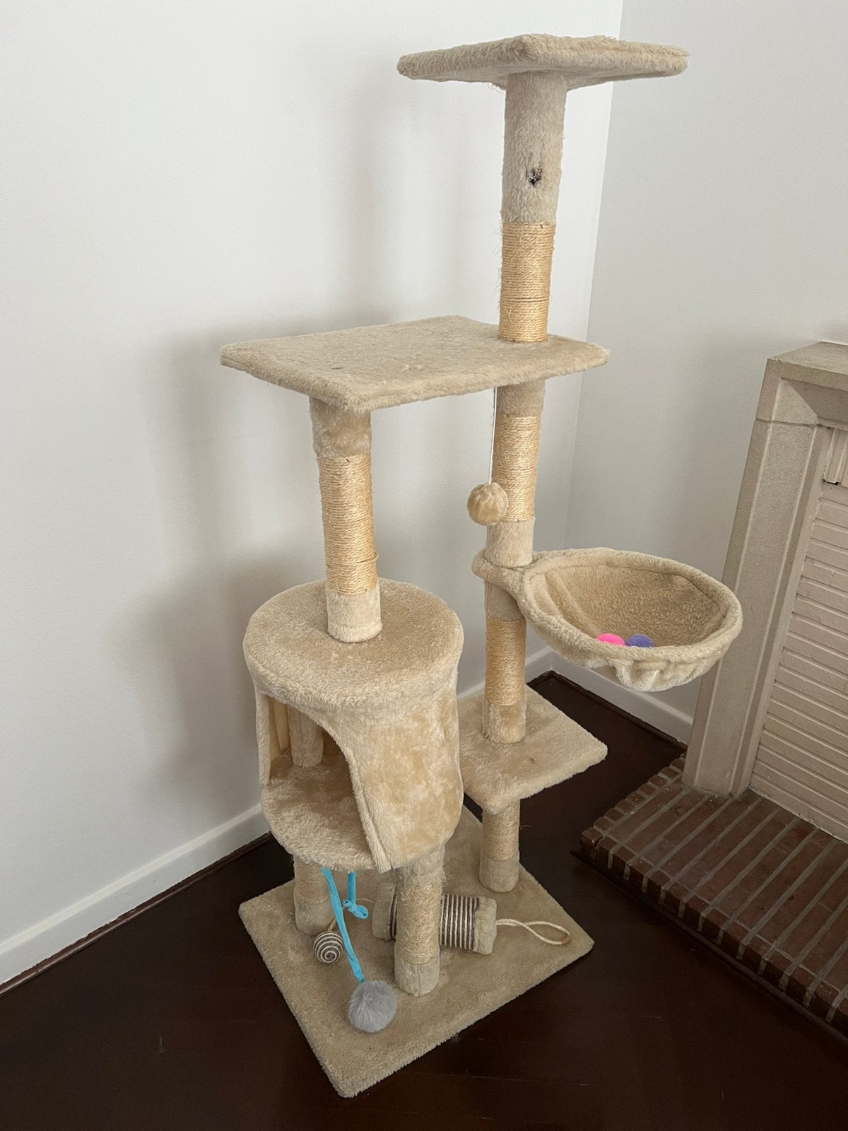 Arbre à chat, Enlèvement, Comme neuf