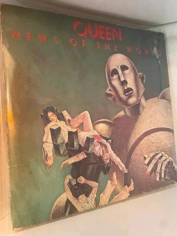 Queen – News Of The World - UK 1977, CD & DVD, Hard rock, LP, Avec pochette intérieure, Utilisé