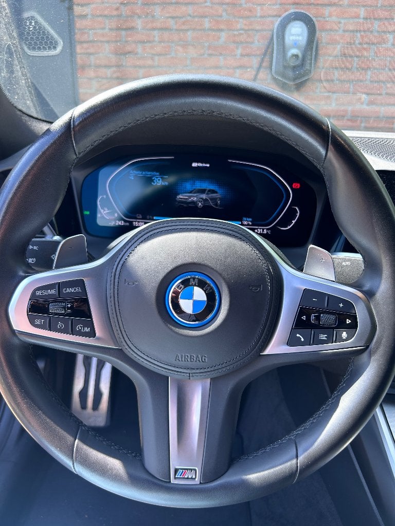 BMW 320e M Sport Plug-in Hybrid | Bouwjaar 2022 | 25.500 km, Auto's, BMW, Automaat, Achterwielaandrijving, Leder, Berline
