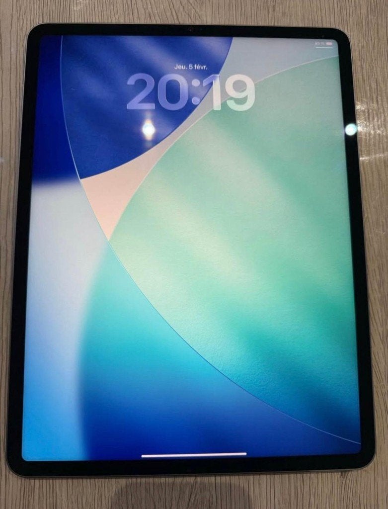 ipad pro 11 m1 3th generation 128gb bat 100%, Ophalen, Zo goed als nieuw, Apple iPad Pro, 128 GB