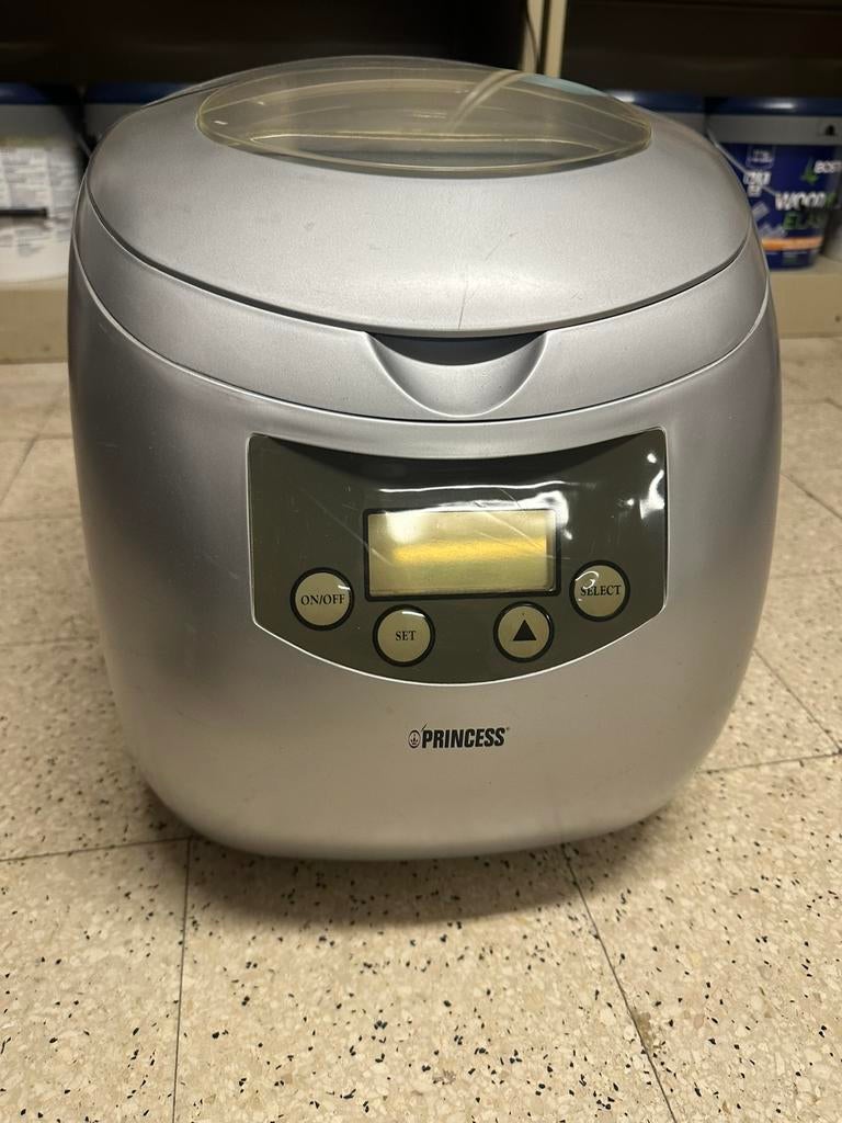 Ijsblokjes machine, Ophalen, Zo goed als nieuw