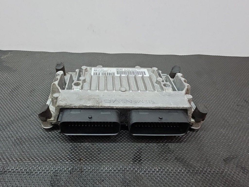 CALCULATEUR ECU BOITE DE VITESSES 207 / 207+ (WA / WC / WM), Kontakt-peugeot@peugeot.com, Utilisé, Peugeot Deutschland GmbH, Bahnhofsplatz
65423  Rüsselsheim, DE
