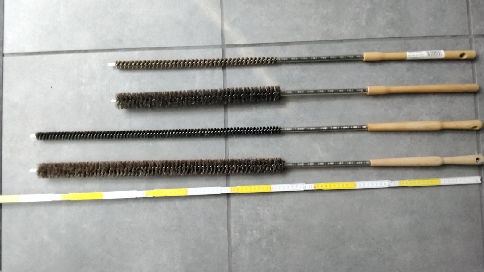 Radiatorborstels met veer, Ophalen