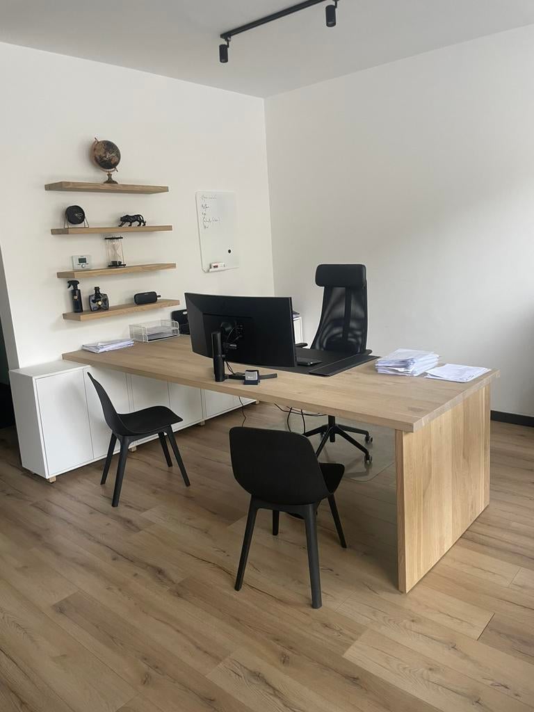 Massief eiken bureau tafel met bijhorende kasten, Huis en Inrichting, Bureaus, Ophalen, Zo goed als nieuw