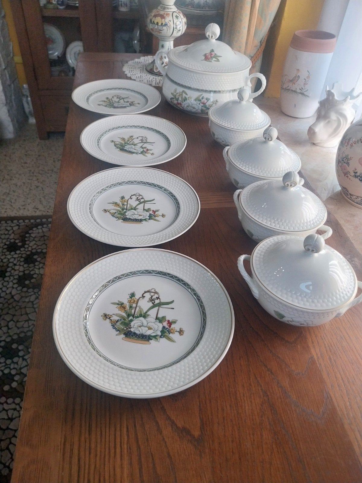 service à soupe / porcelaine Jadeborg Germany/parfait état, Enlèvement