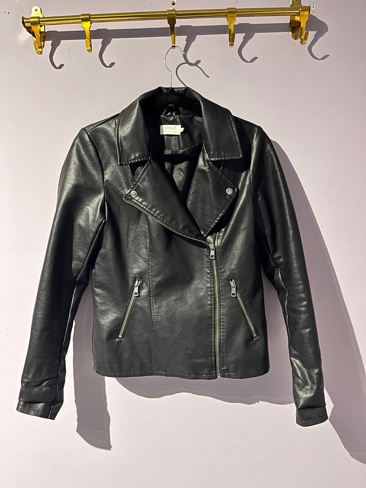 Biker jack only maat s, Kleding | Dames, Jassen | Zomer, Ophalen, Gedragen, Maat 36 (S), Zwart