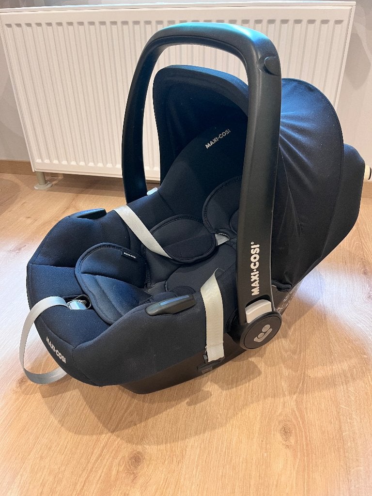Maxi-Cosi CabrioFix i-Size-autostoeltje, Ophalen, Autogordel of Isofix, Zijbescherming, Zo goed als nieuw