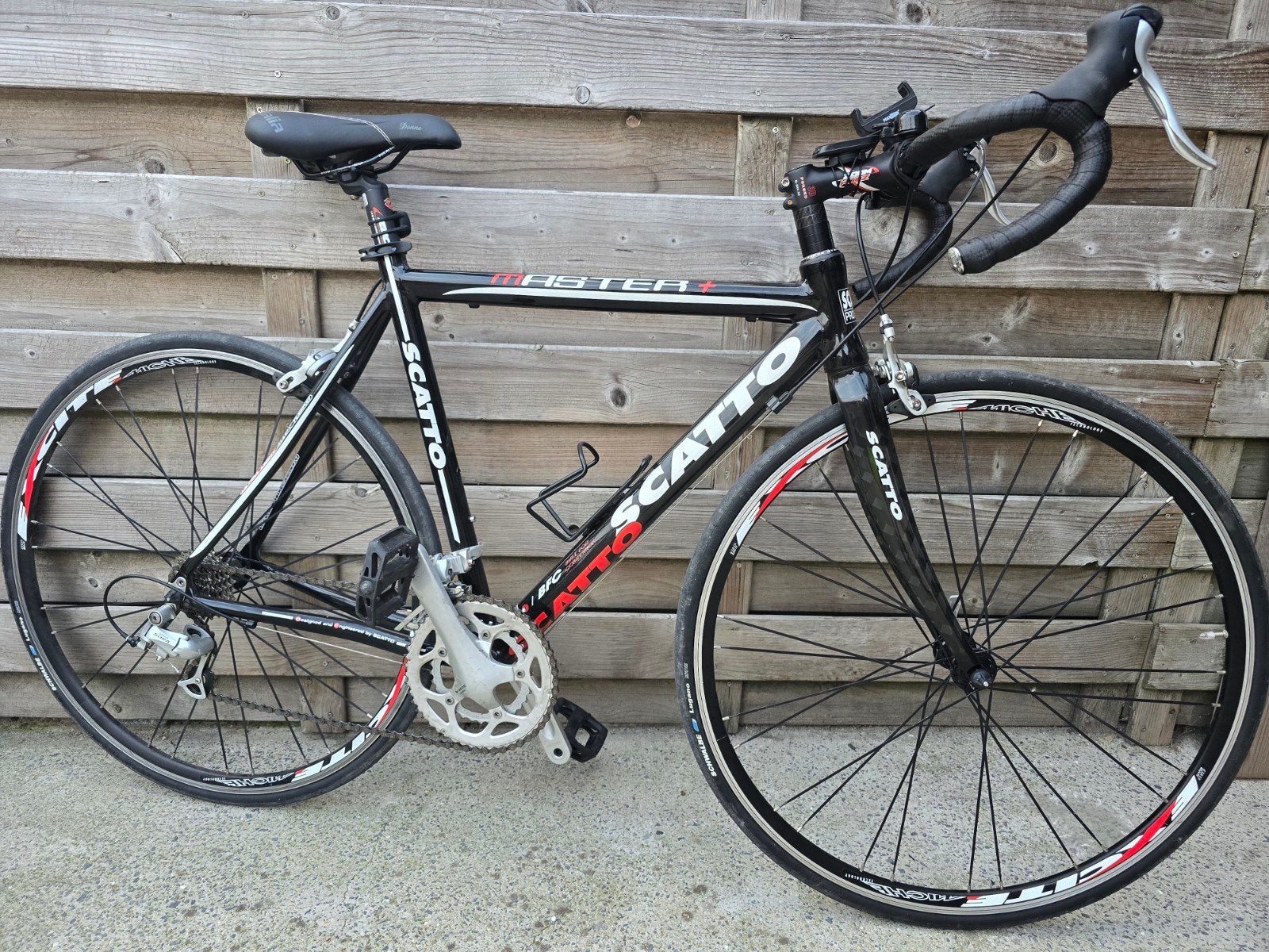 koersfiets scatto, Enlèvement