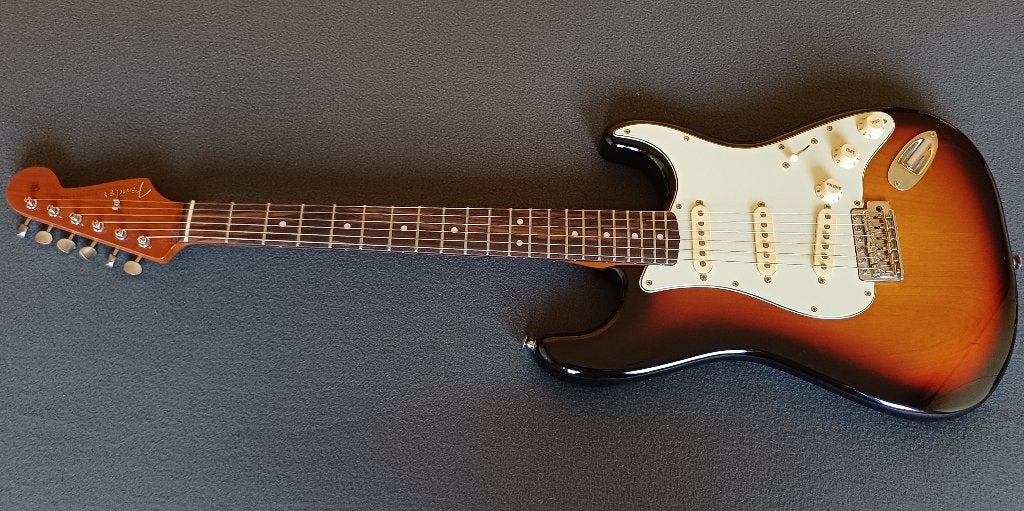 Fender Stratocaster Vintera 60' Modified, Musique & Instruments, Enlèvement, Comme neuf, Solid body, Fender