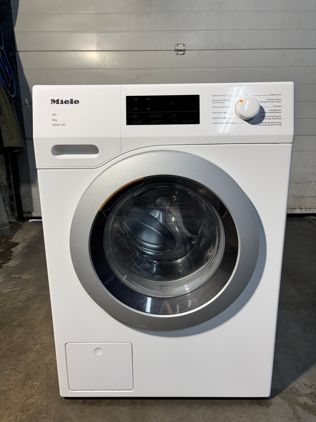 Zeer nette Miele SoftCare wasmachine 9 kg, Enlèvement, Comme neuf