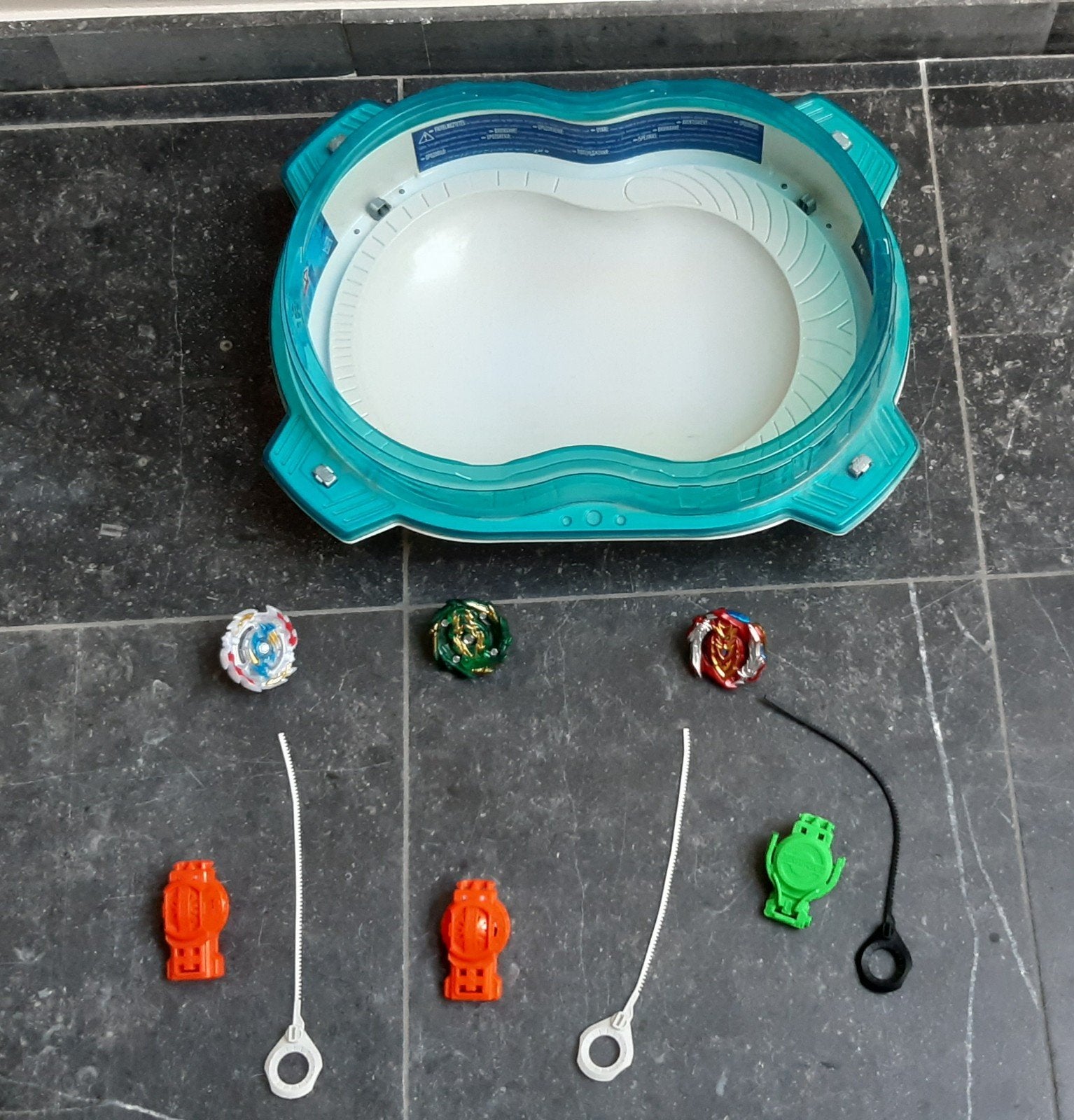Beyblade, Ophalen, Gebruikt