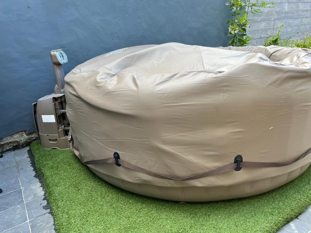 Intex jaquzi, Jardin & Terrasse, Bains à remous et Spas, Enlèvement, Utilisé, Tapis de sol, Gonflable