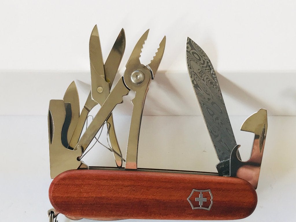 VICTORINOX Damast 2018 DELUXE TINKER Wood Swiss, Ophalen of Verzenden, Nieuw