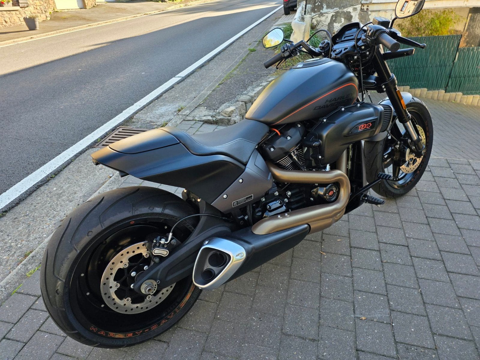 Superbe Harley-davidson FXDR 114 CI 5500km