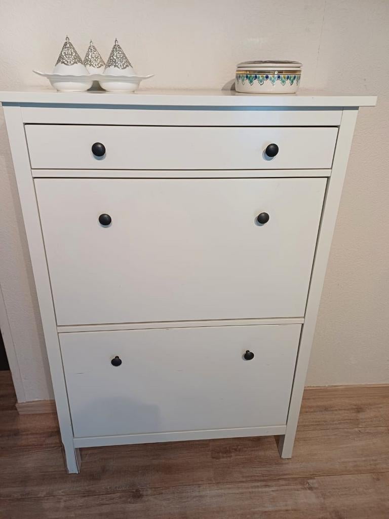 Armoire à chaussure  IKEA, Maison & Meubles, Armoires | Armoires à chaussures