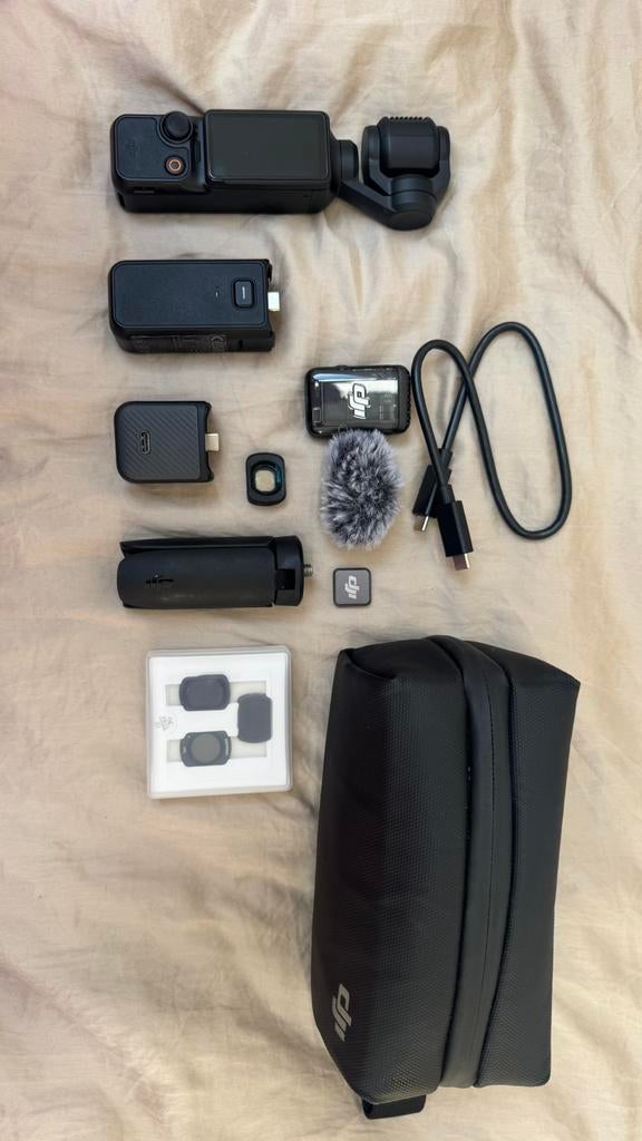 Dji Osmo Pocket 3 Creator Combo zwarte sportcamera + 3-hoes, Ophalen of Verzenden, Zo goed als nieuw