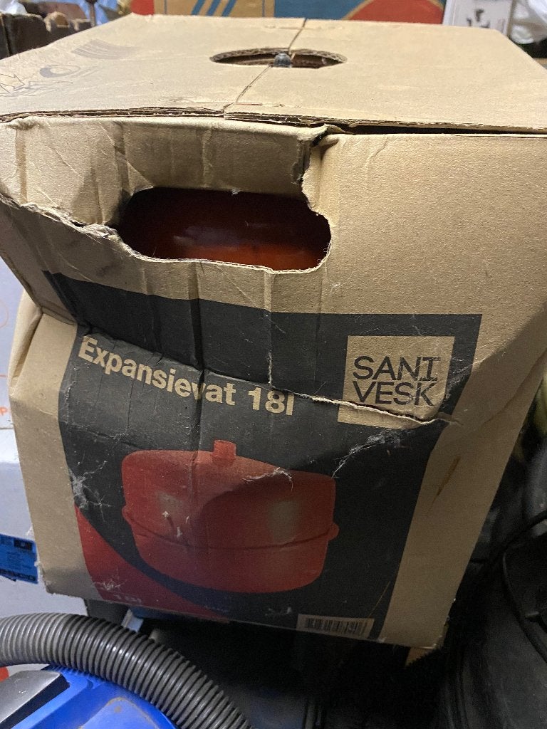 Expansievat, Enlèvement