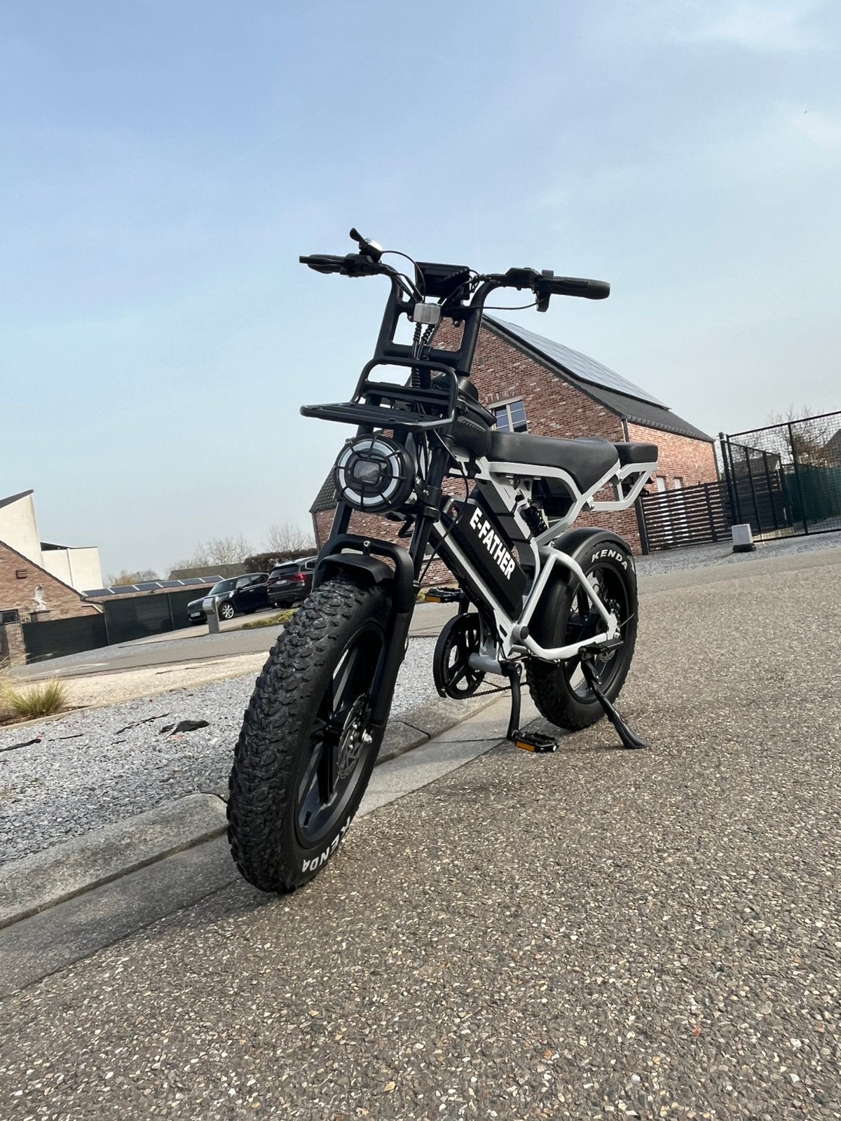 V20 pro nardo grey, Fietsen en Brommers, Brommers | Derbi, Ophalen, Zo goed als nieuw