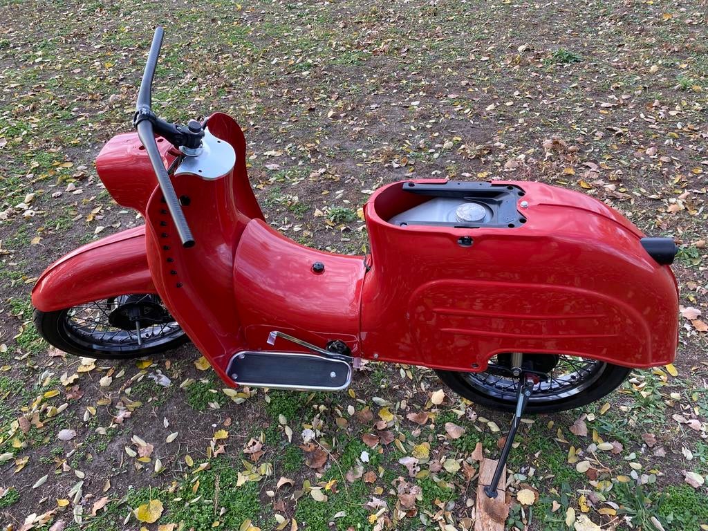 Te koop Simson Schwalbe KR51/1 CUSTOM MADE, Fietsen en Brommers, Klasse B (45 km/u), 50 cc, 3 versnellingen, Ophalen