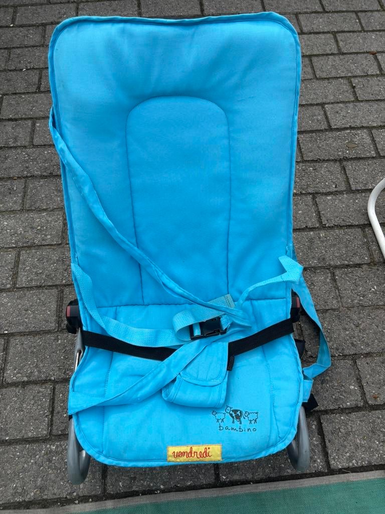 Blauw ligstoeltje, Gebruikt, Wipstoel, Met gordel(s) of riempje(s), Ophalen