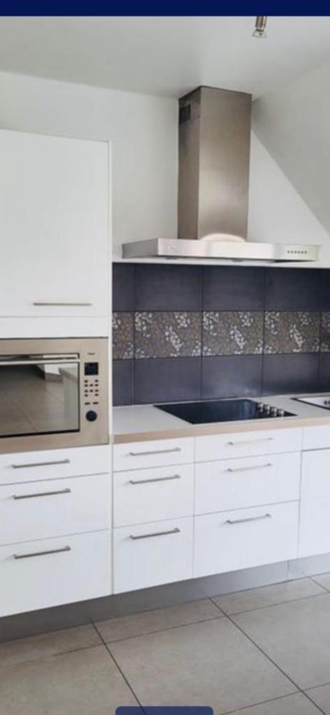 Cuisine avec appareils, Bois, Enlèvement, Utilisé, Cuisine à paroi simple