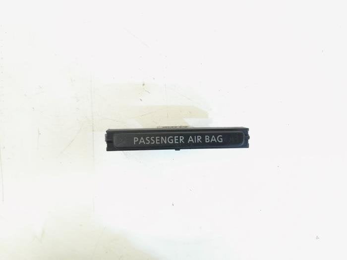 Airbag témoin d'un Volkswagen Passat, Volkswagen, -, 3 mois de garantie, Utilisé