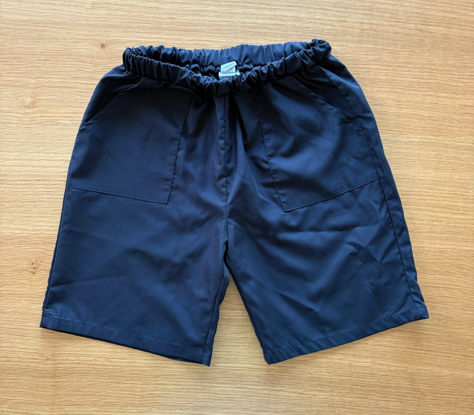 Short noir SHEIN - 11-12 ans - 5€, Enlèvement ou Envoi, Comme neuf, Garçon