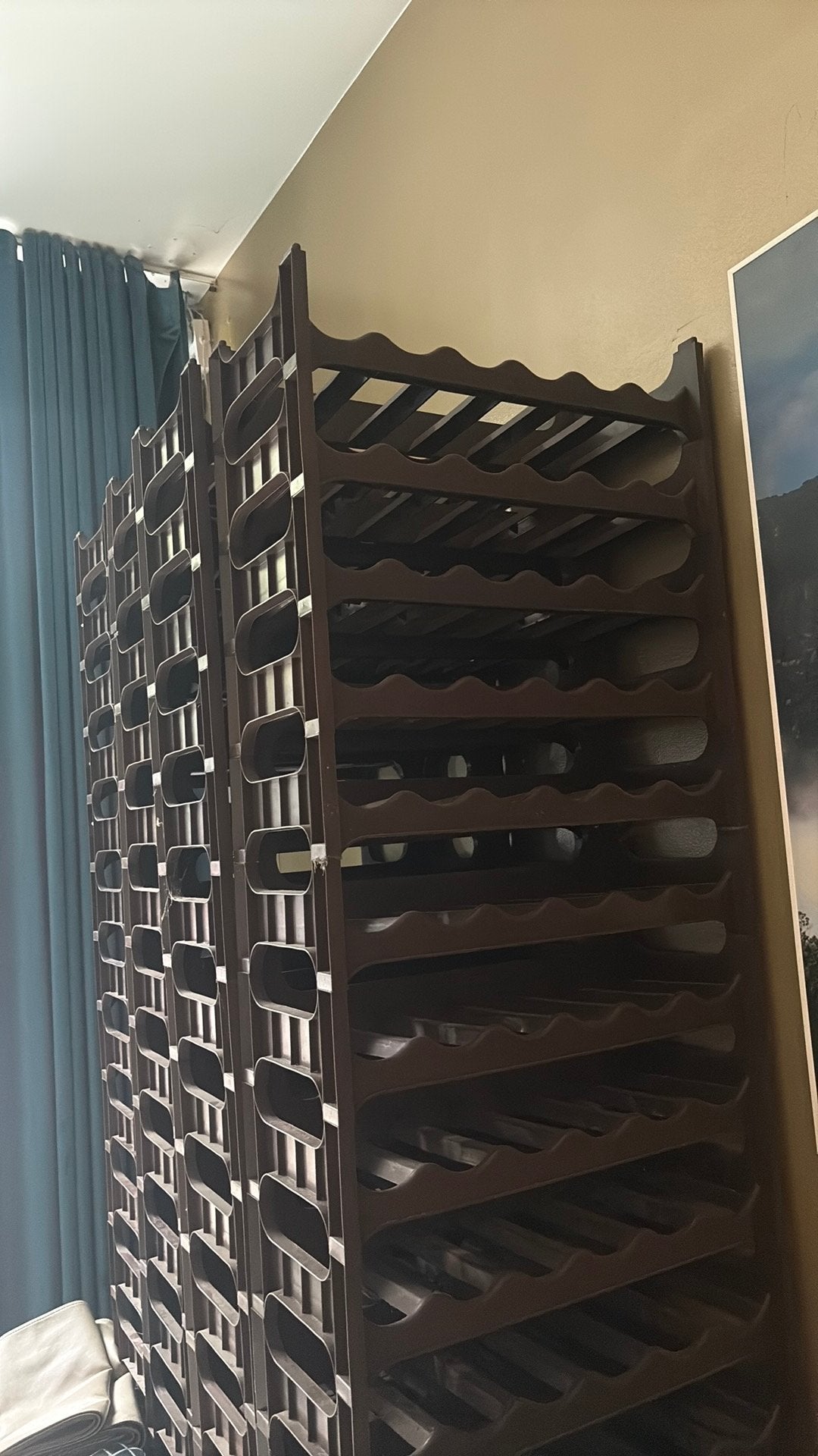 Wijnrekken stockage 73 stuks, Ophalen, Zo goed als nieuw