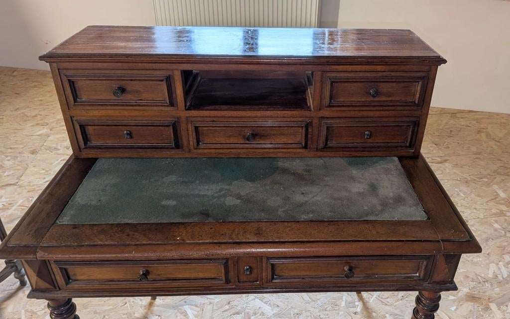 Bureau ancien, Enlèvement