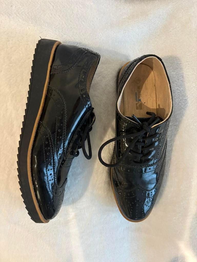 Zwarte geklede schoenen walkx 39, Ophalen of Verzenden, Zo goed als nieuw