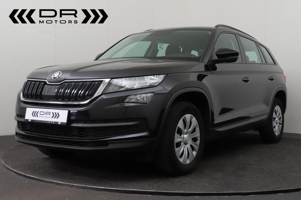 Skoda Kodiaq ACTIVE -  7 PLAATSEN - TOPSTAAT - TREKHAAK - N, Autos, 0 kg, Achat, Entreprise, 7 places