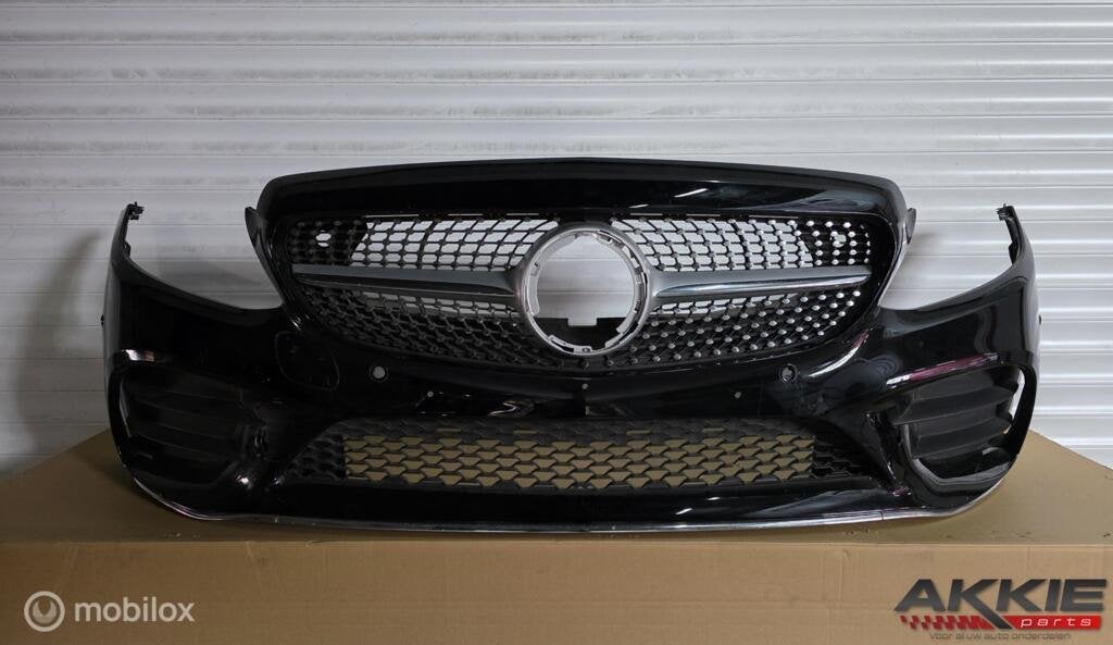 Mercedes c klasse Bumper voor W205 AMG facelift A2058802305, Utilisé, Avant, Enlèvement ou Envoi, Pare-chocs