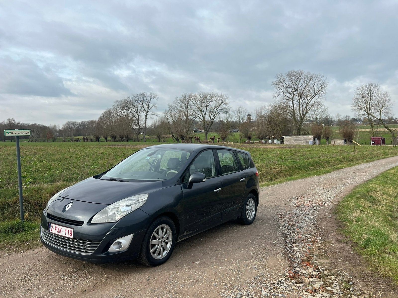 Renault Grand Scenic 1.5 dci 2010 117 000 km, Autos, Renault, Entreprise, Grand Scenic, Diesel, Euro 5, MPV ou Monospace, 5 portes