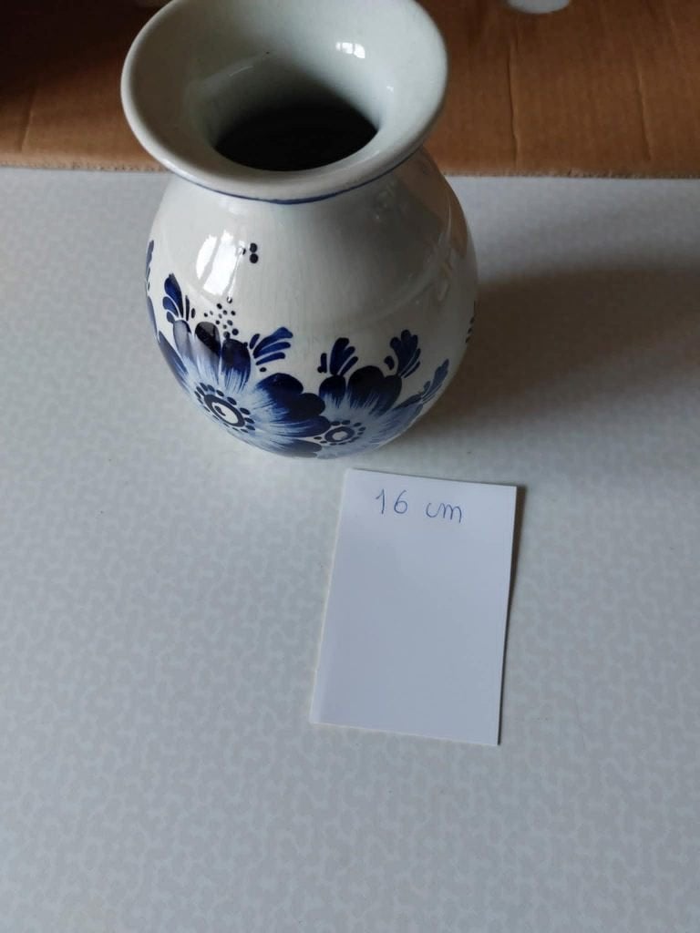 Oude vaas /Kruik 4€  Delft vaas 4€, Antiquités & Art, Antiquités | Vases, Enlèvement