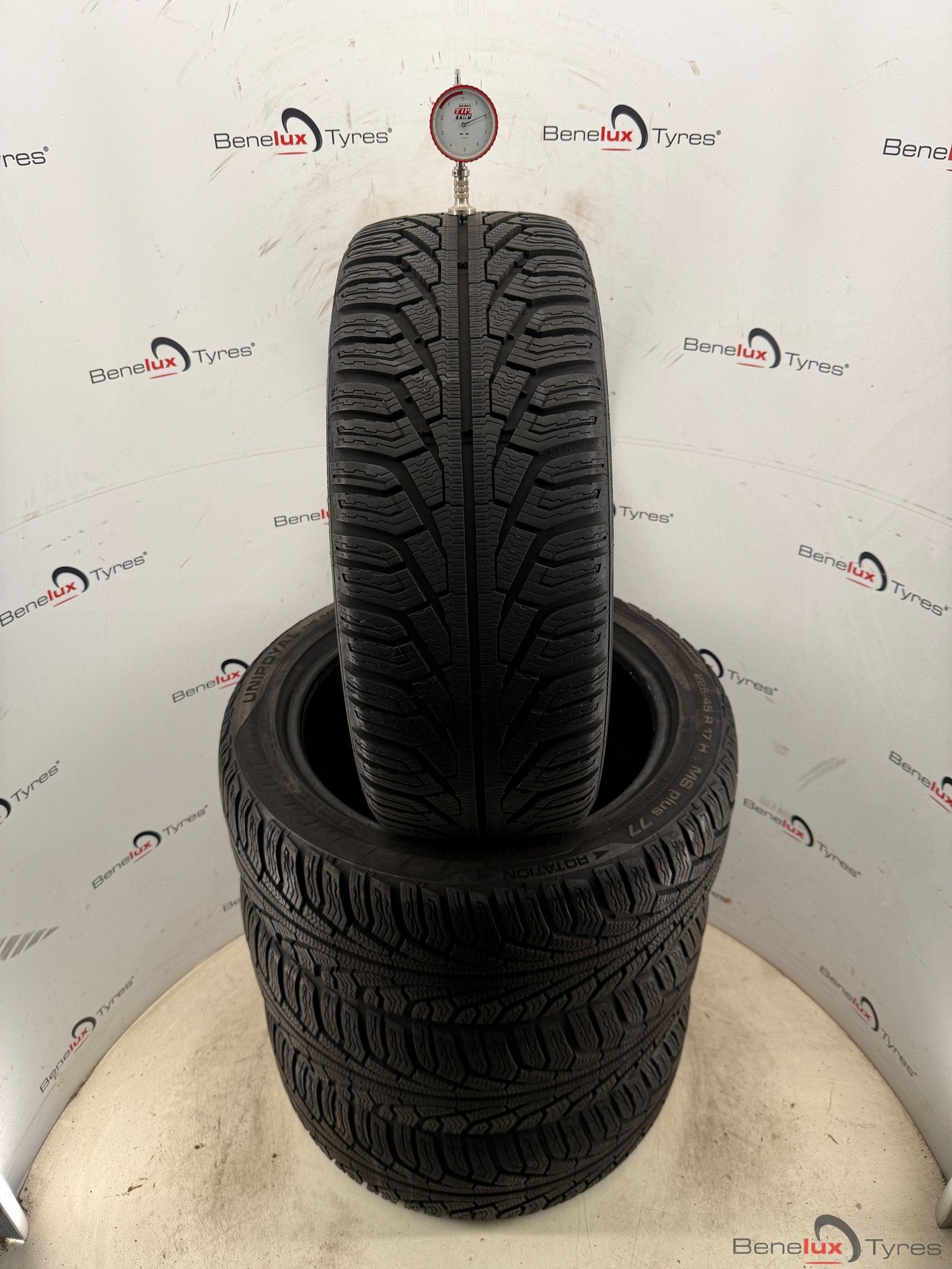 winter 225/45R17 Uniroyal MS 225/45 R17 225/45/17 2254517, Auto-onderdelen, Gebruikt, -, -, 17 inch