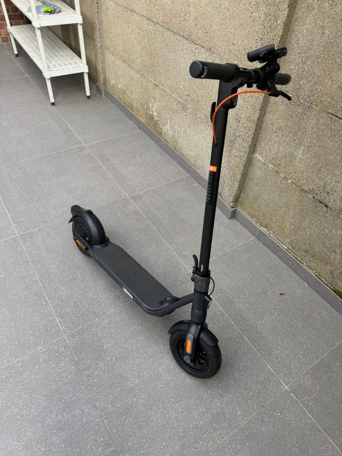 Segway Ninebot F2 pro, Fietsen en Brommers, Steps, Ophalen, Nieuw, Elektrische step (E-scooter)