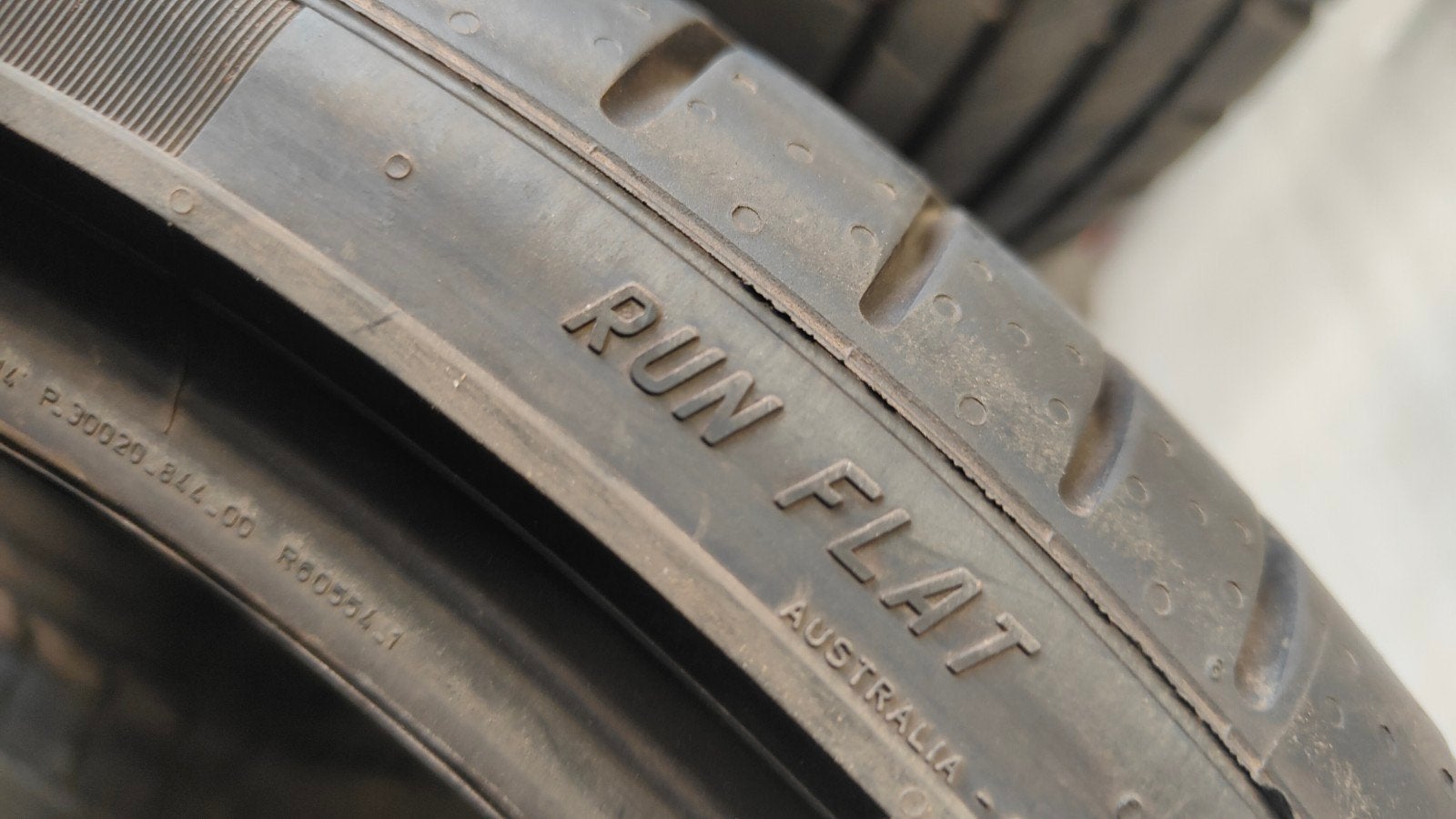 205/40r18 Pirelli 50€ per stuk met montage, Ophalen