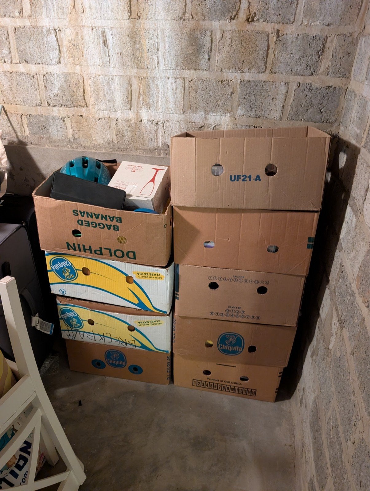 9 dozen gemengde spullen voor rommelmarkt, Ophalen
