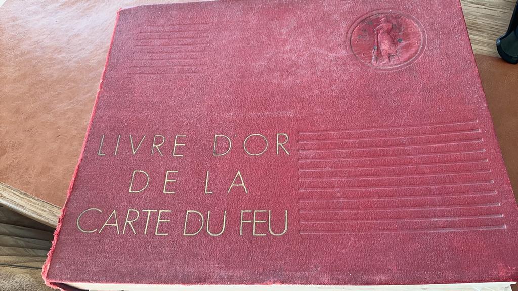 Livre D’or De La Carte Du Feu, Enlèvement, Utilisé