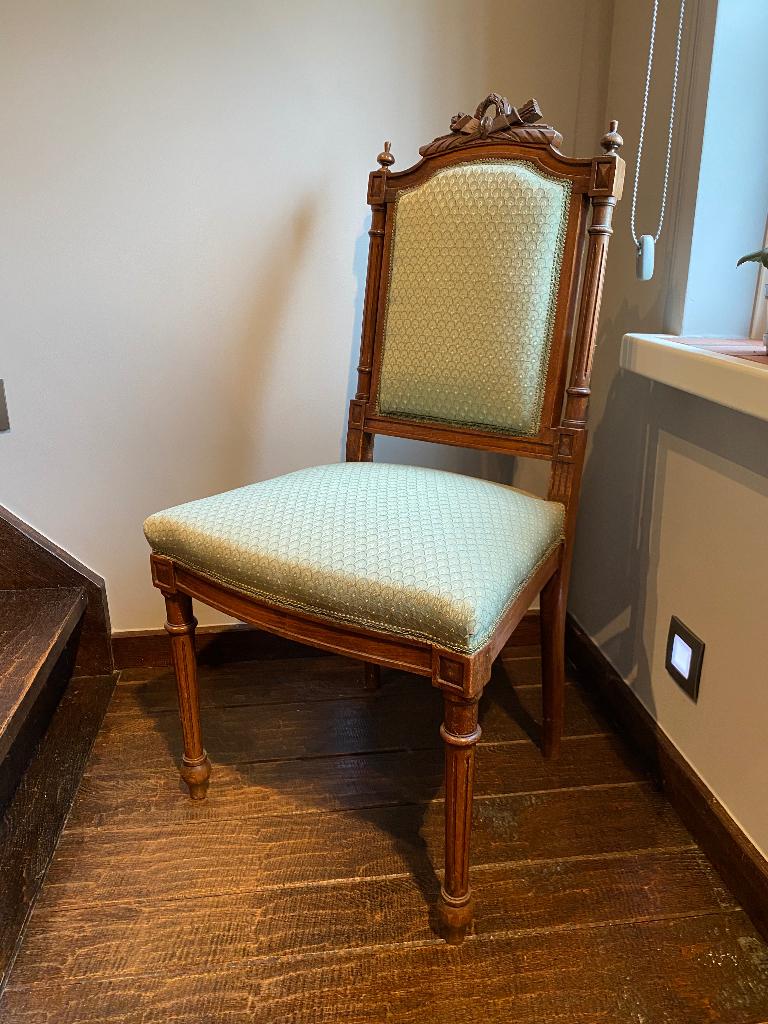Antieke stoelen, Huis en Inrichting, Stoelen, Ophalen, Zo goed als nieuw, Stof, Drie