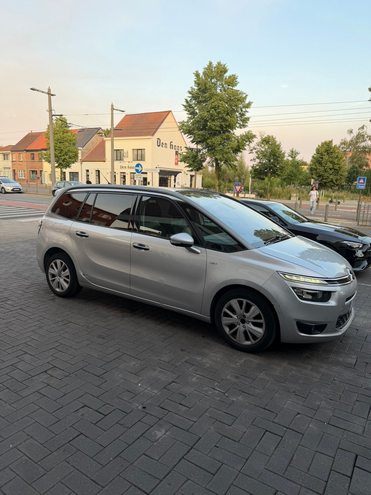 Citroen c4 grand picasso 1.2 b euro 6b, Argent ou Gris, Achat, Euro 6, 7 places