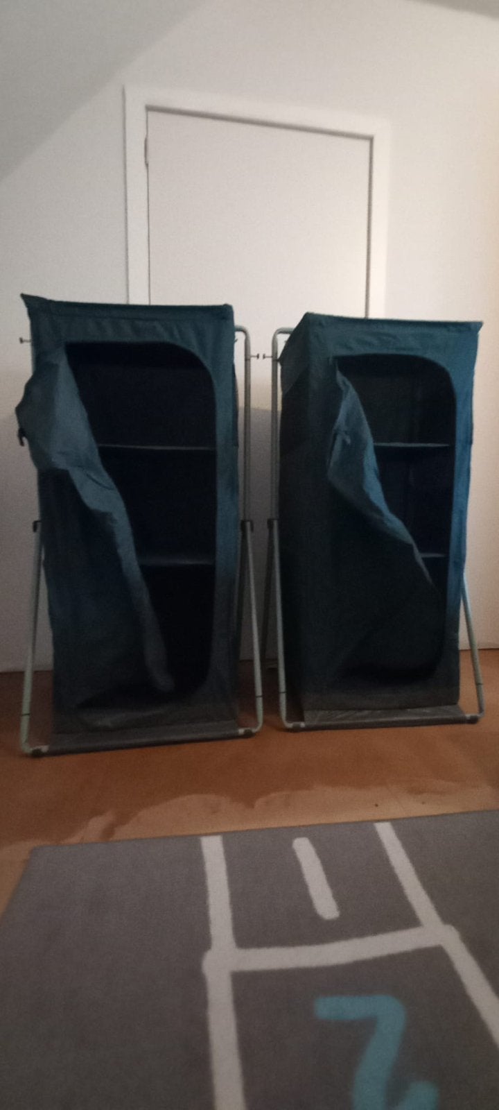 Handige Quechua campingkast - Zo goed als nieuw!, Caravans en Kamperen, Ophalen, Campingkast
