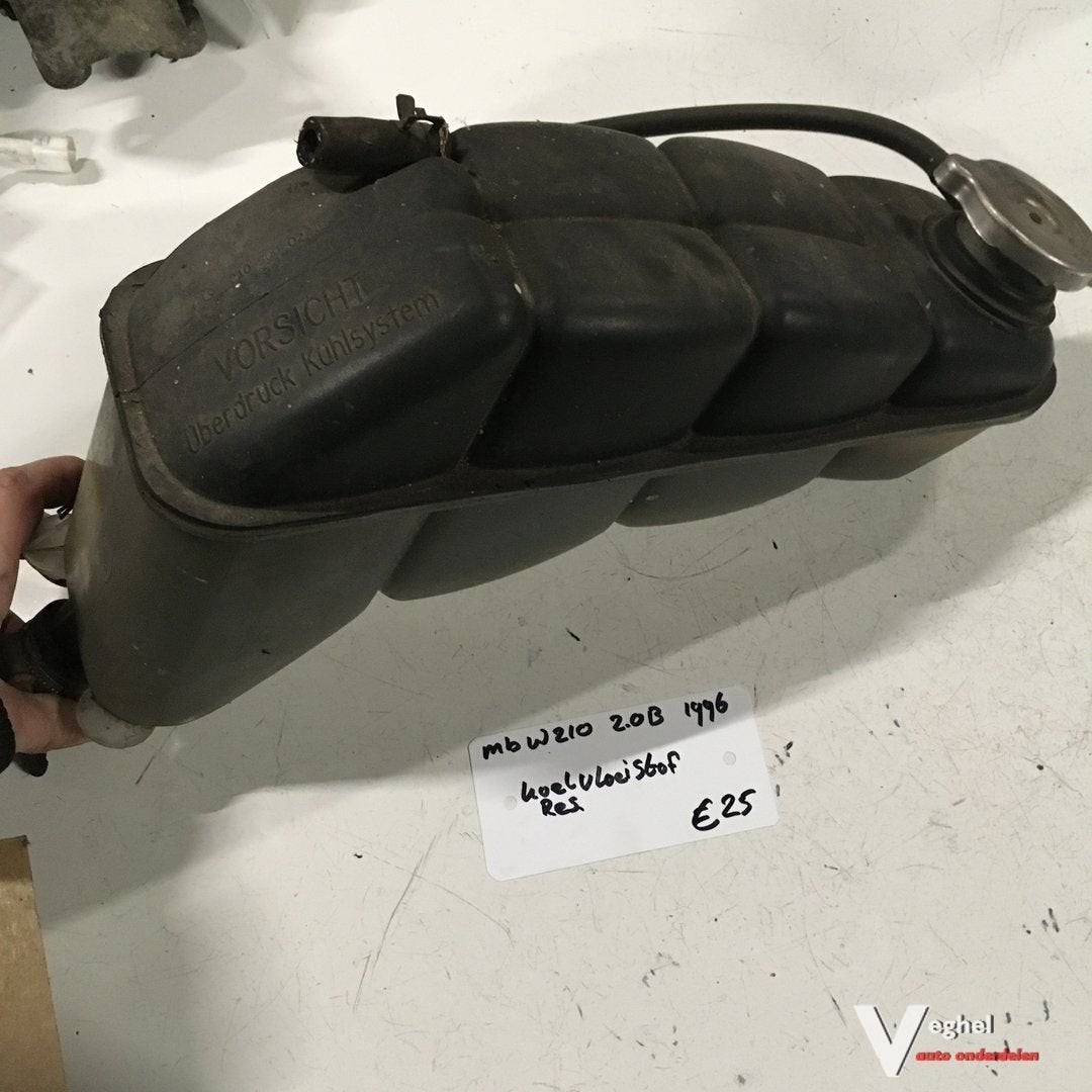 Mercedes W210 2.0 Benzine 1996 Koelvloeistofreservoir, Gebruikt, -, -, Ophalen of Verzenden