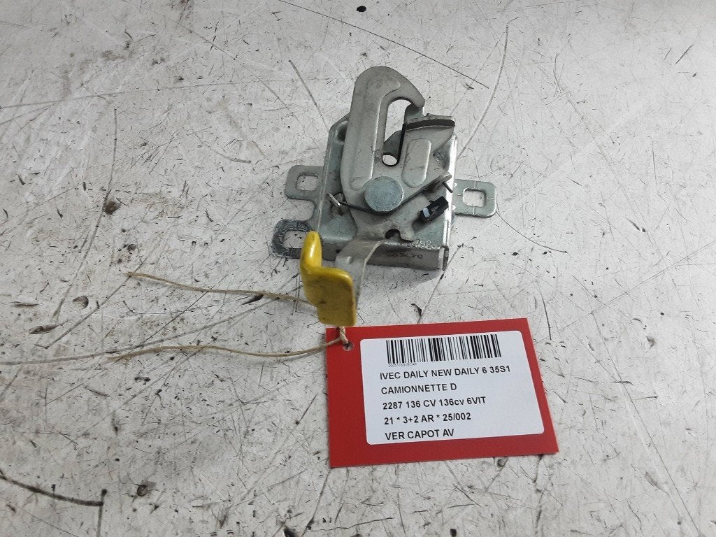 SERRURE CAPOT Iveco New Daily VI (01-2014/07-2021), Mevr. I. Hauben, Utilisé, Autres marques automobiles, Rue de l'Espoir 34 34
4030  GRIVEGNÉE, BE