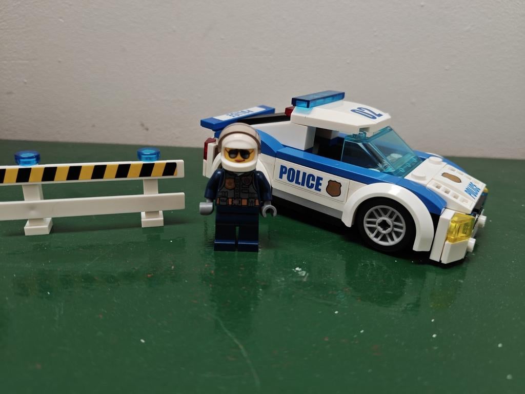 Lego politie-auto uit 60138, Kinderen en Baby's, Ophalen, Inclusief minifiguren, City, Lego