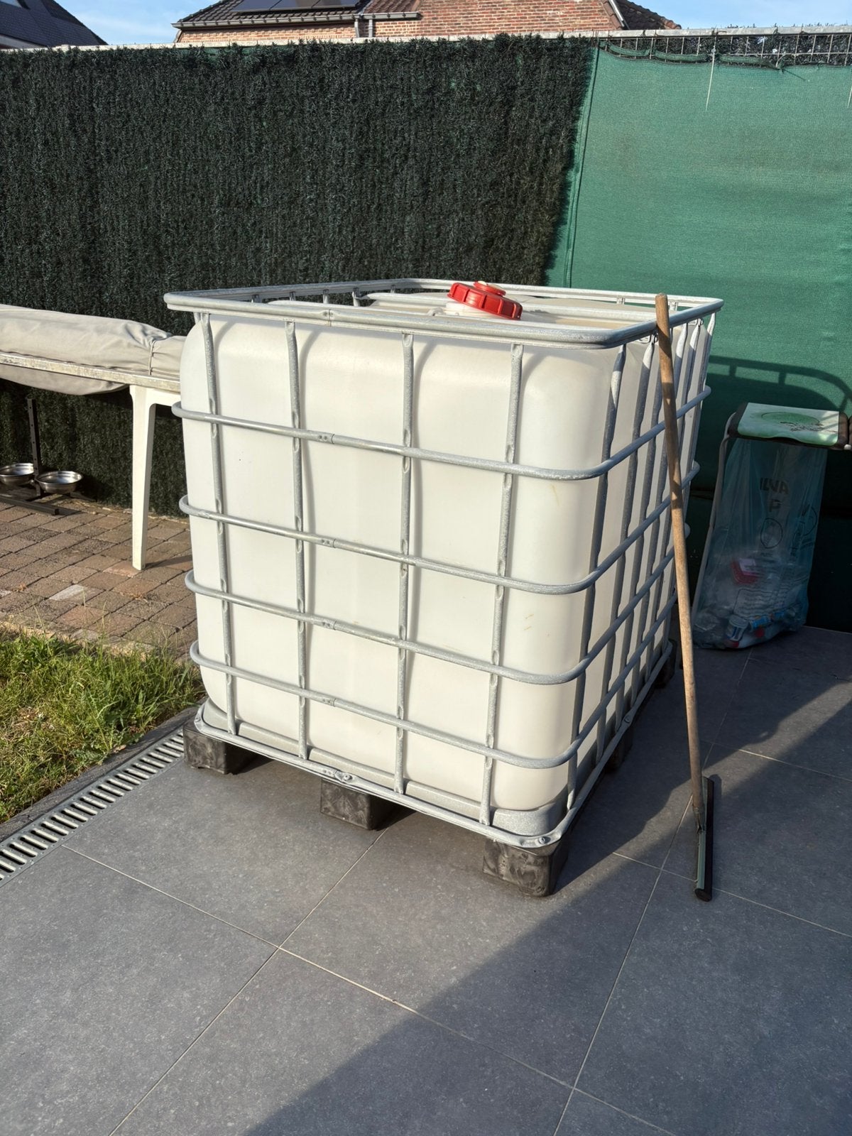 Watervat 1000l, Ophalen, Zo goed als nieuw