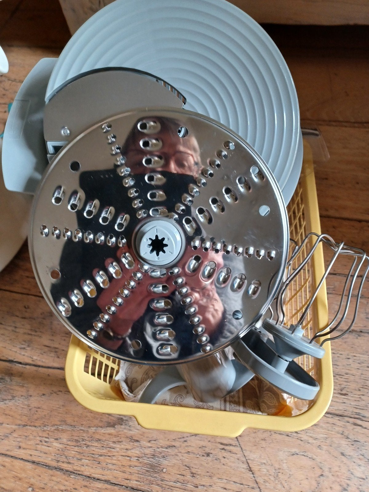 Foodprocessor Jamie Oliver, Enlèvement