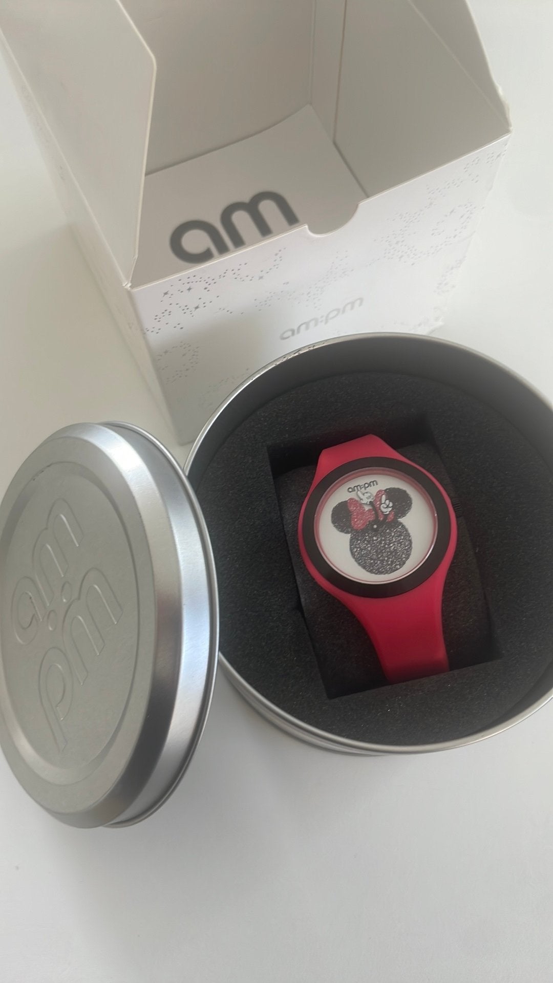 Am pl disney dameshorloge, Bijoux, Sacs & Beauté, Enlèvement ou Envoi, Autres matériaux, Montre-bracelet, Autres marques