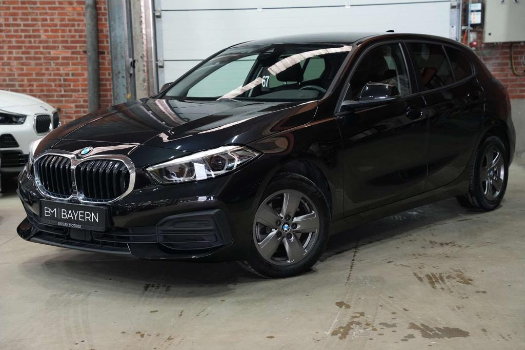 BMW 116 d EURO 6d Navi Carplay LED Garantie, Autos, BMW, https://public.car-pass.be/vhr/98ac2b52-7310-4ba7-ac6a-1cb7ff2e3d94, Achat