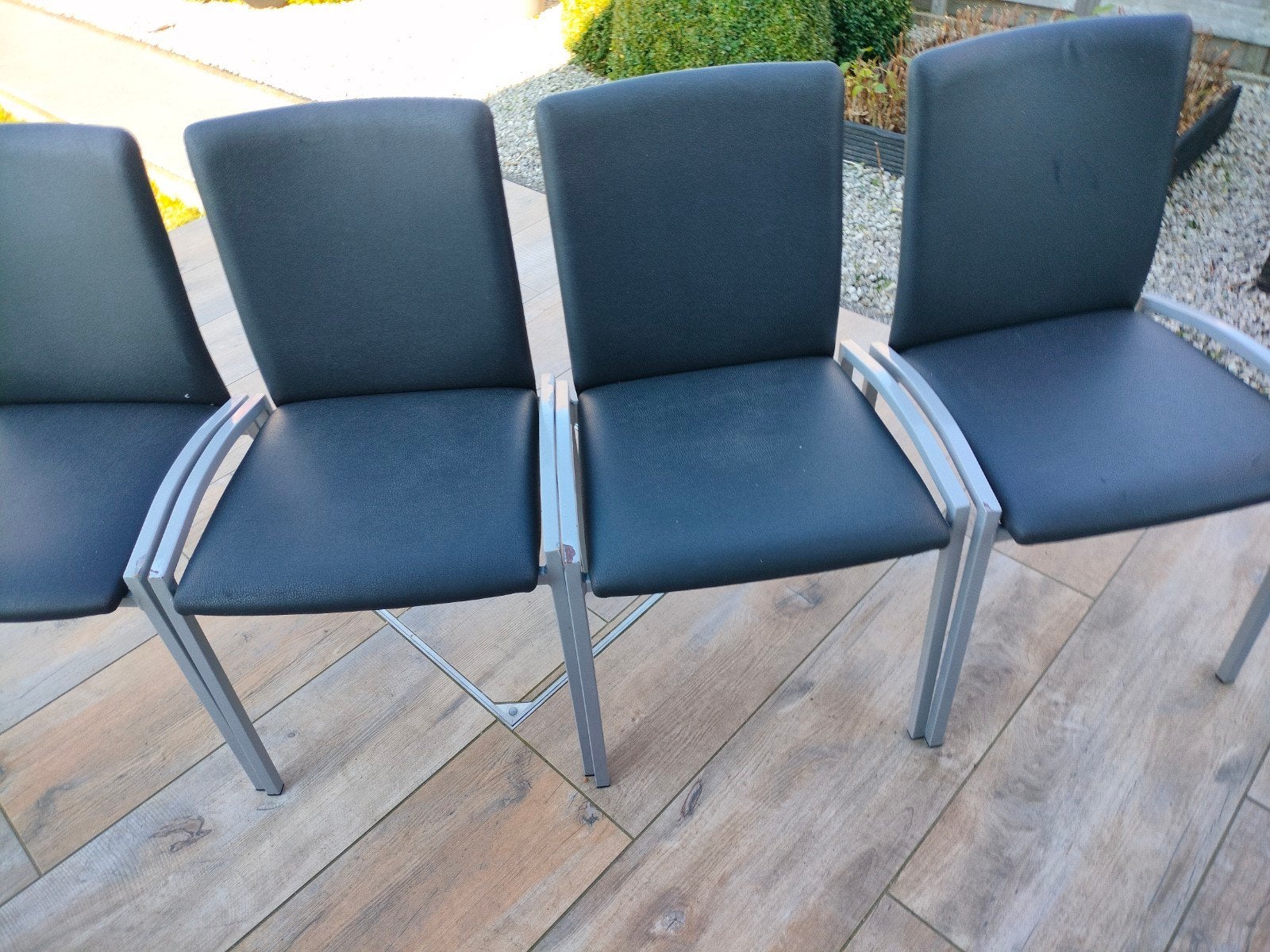 4 stoelen voor 10euro, Ophalen